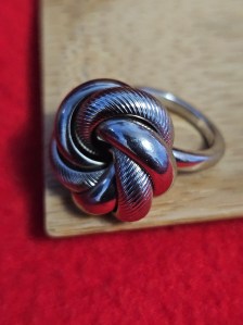 Size 6 1/4"